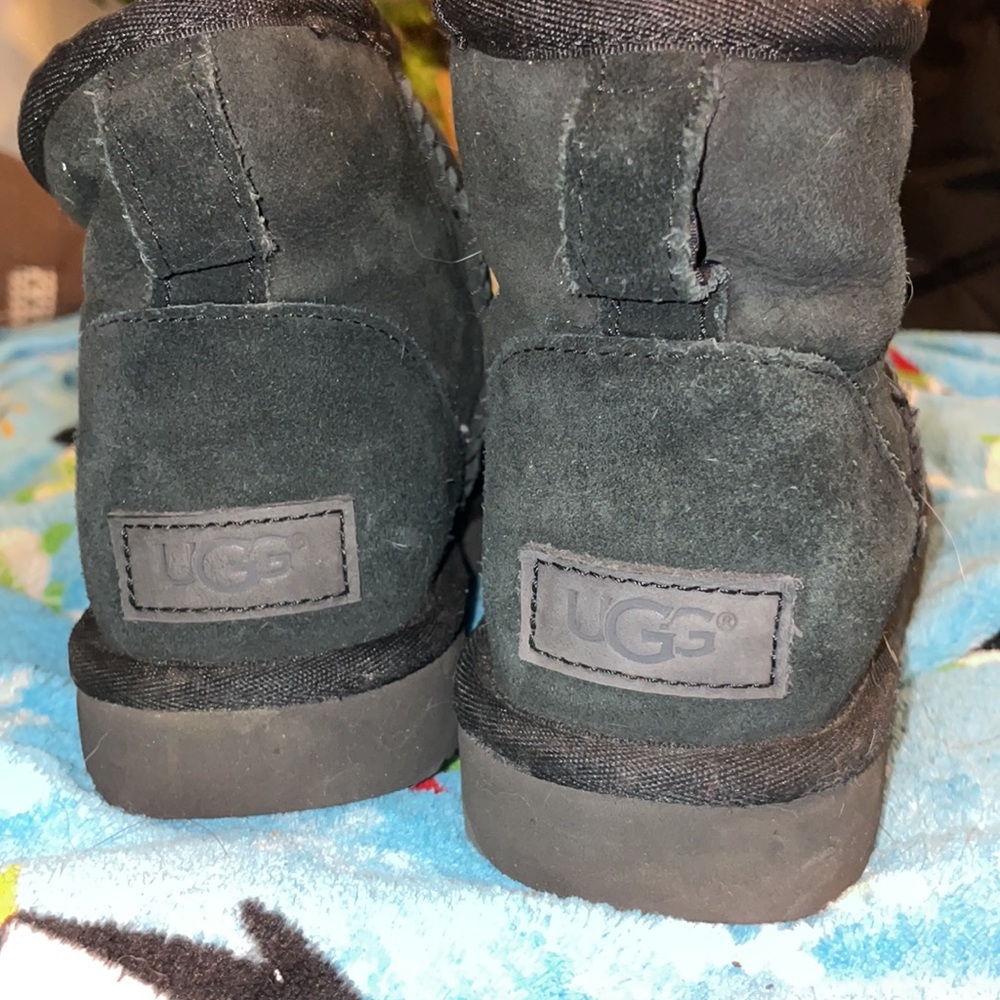 Mini Uggs - image 2